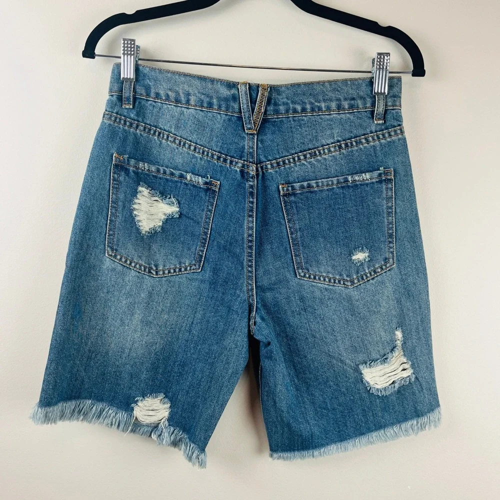 NWT Easel Blue Distressed Biker Jean Shorts Small